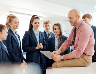 Can you teach in a primary school as a secondary school teacher?